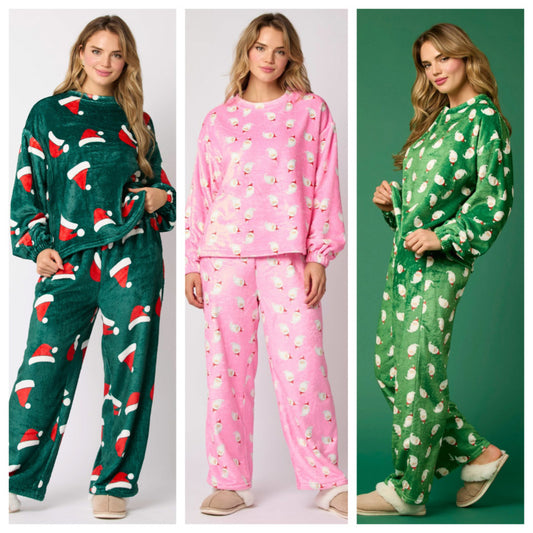™Varmt fleece-pyjamasset – Finns i 3 tryck