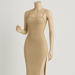 ™Midnattmuse – elegant ribbestrikket bodycon-kjole