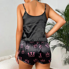 ™Svart satinpyjamas “Princess” med rosa 