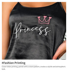 ™Svart satinpyjamas “Princess” med rosa 