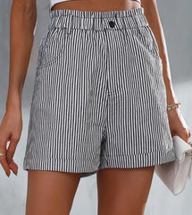 ™Randiga Hotpants – Avslappnad och elegant sommarkänsla